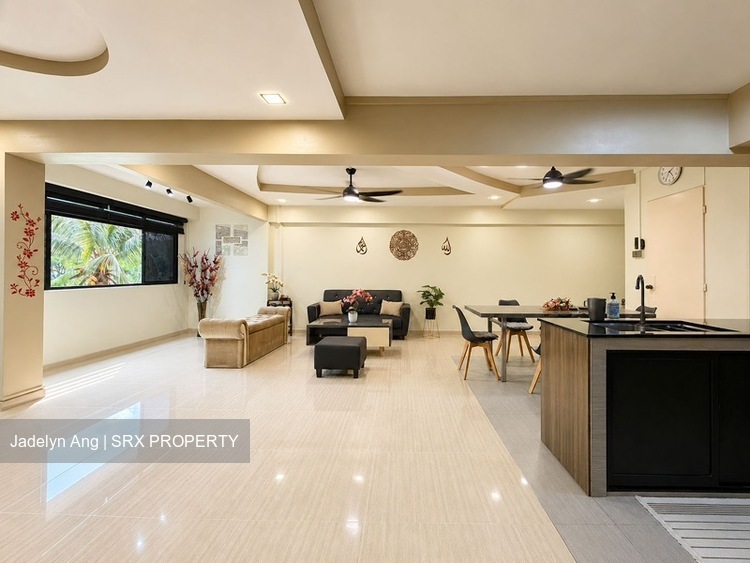 Blk 484B Choa Chu Kang Avenue 5 (Choa Chu Kang), HDB 5 Rooms #557936881
